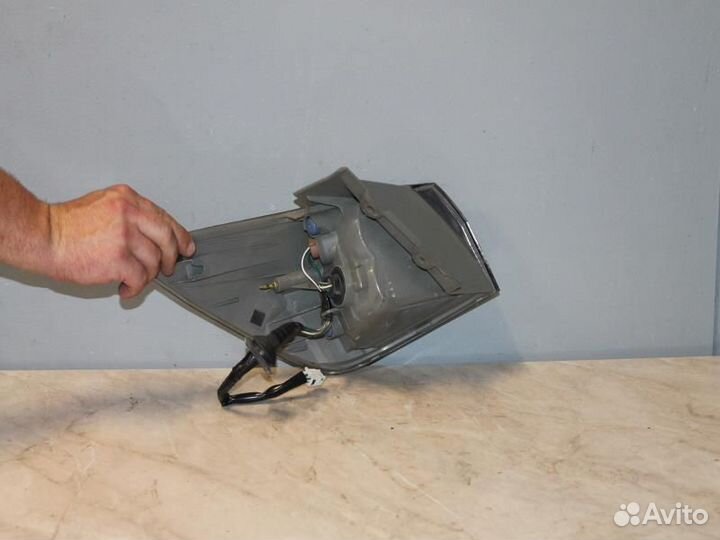 Стоп правый Тойота Калдина ZZT240 21-68 А677