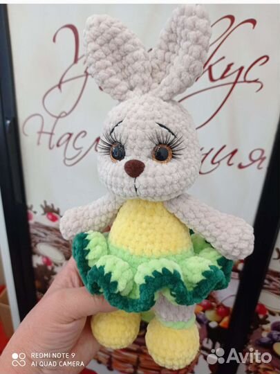 Плюшевый заяц