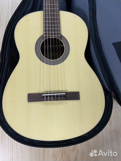 AC100-SG Классическая гитара 4/4, глянцевая, Cort