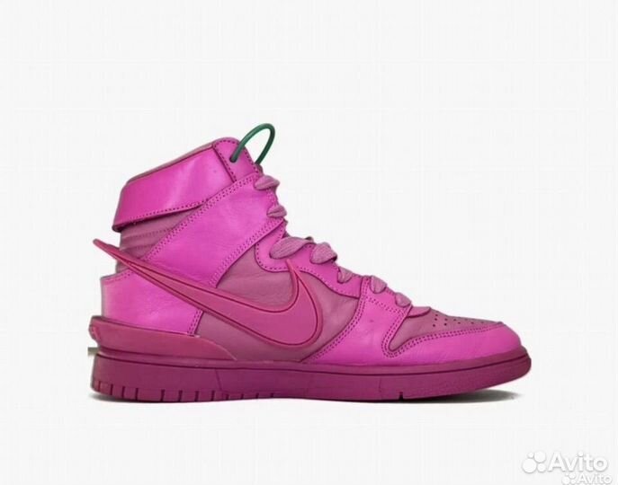 Nike dunk high x ambush 