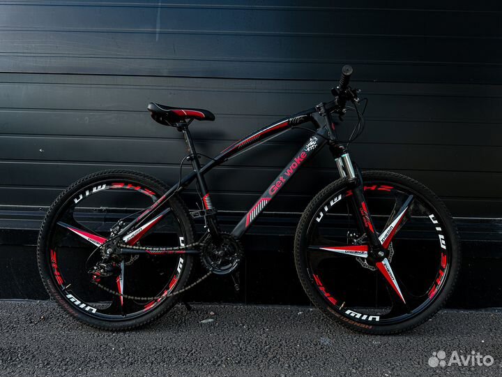 Велосипед с литыми дисками