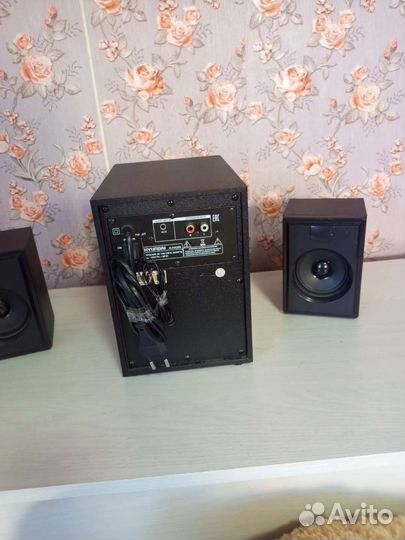 Музыкальный центр