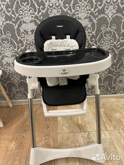 Tommy стульчик для кормления малыша