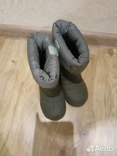 Утеплённые резиновые сапоги