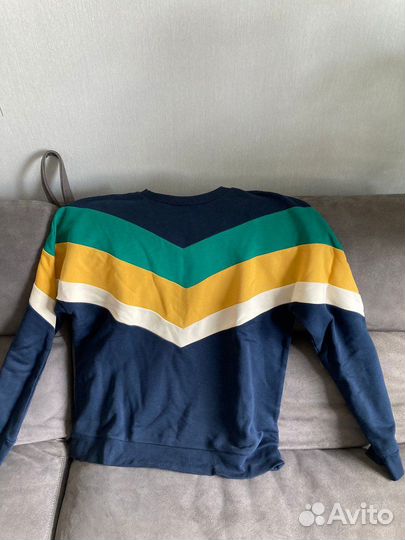 Свитшот Reserved