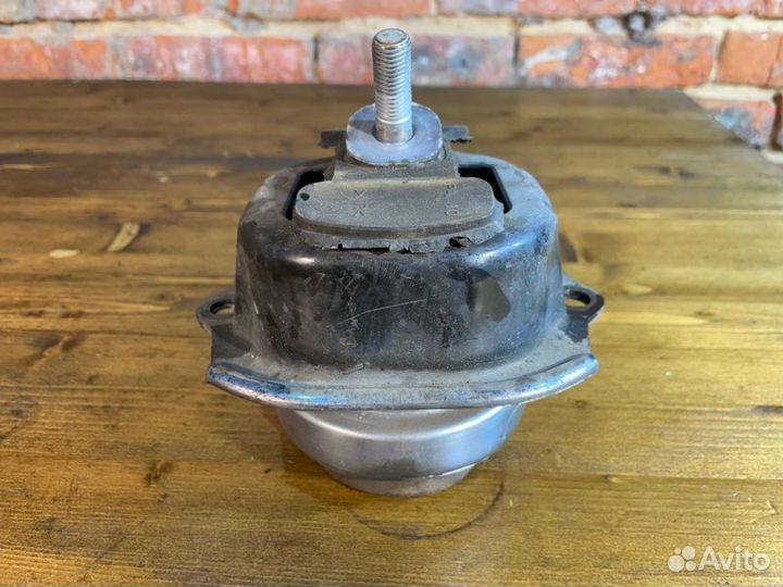 Подушка двигателя Bmw X5 E70 N52B30 AF 2008