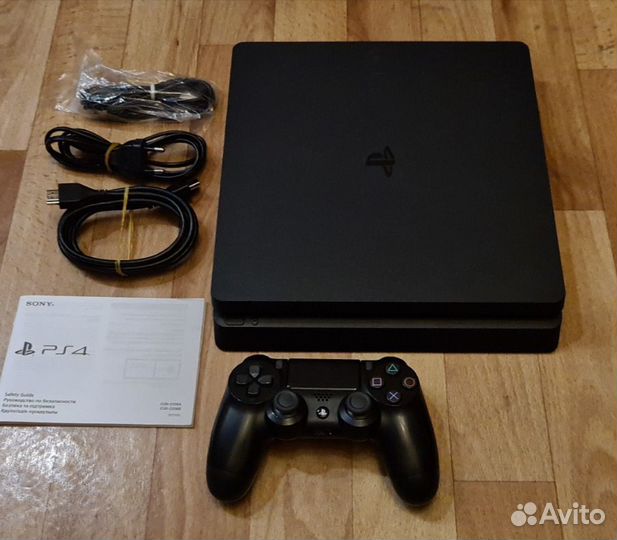Sony PS4 Slim 500Гб в коробке + 4 крутых игры