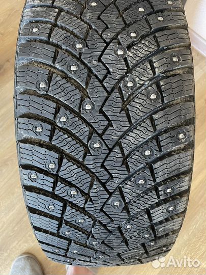 Pirelli Ice Zero 2 235/45 R18 98H