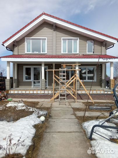 Строители-плотники