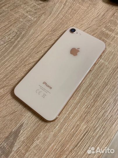 Телефон iPhone 8 64 gb