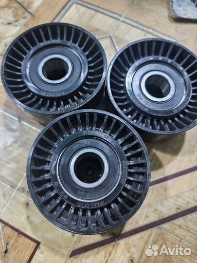 Ролик 2123104105611