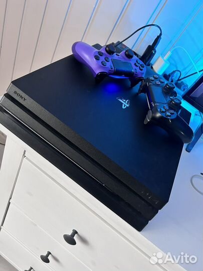 Sony playstation 4 PS4 pro