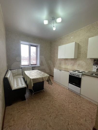 1-к. квартира, 32 м², 3/3 эт.