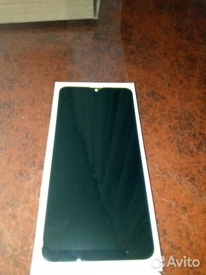 Дисплей с тачскрином