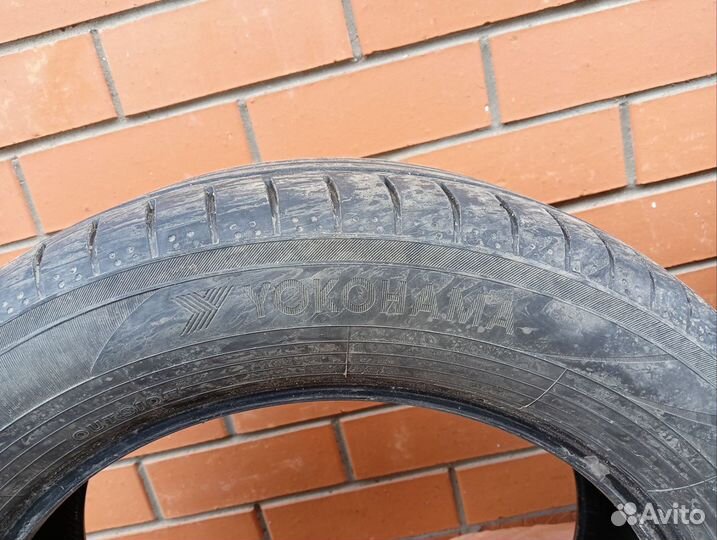 Yokohama AVS S1-Z V100 235/55 R18