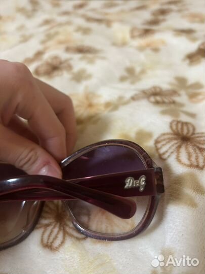 Солнцезащитные очки