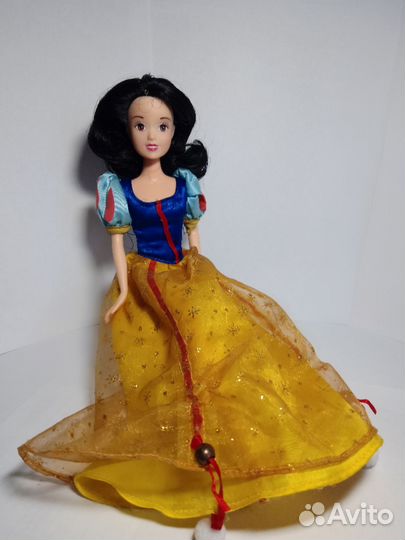 Коллекционная кукла принцесса 
