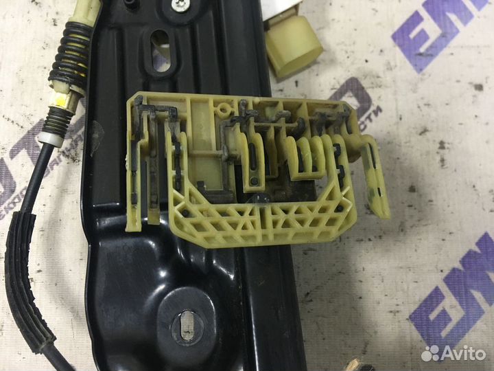 Стеклоподъемник эл. задний левый бмв 730D F01