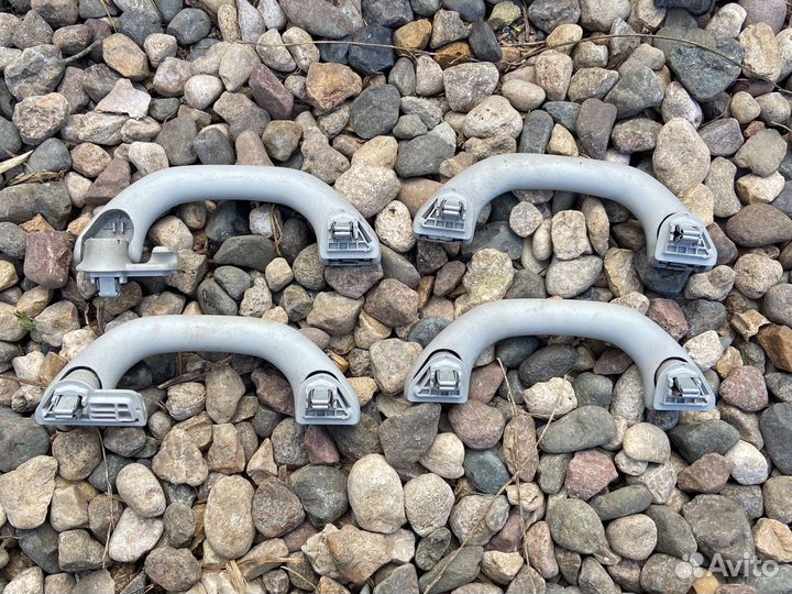 Ручки потолочные для Volkswagen Polo Sed