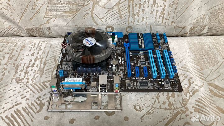 Комплекты Asus P8H61 / i3 2100 / 4Gb / Кулер