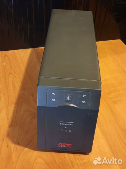 Источник бесперебойного питания APC Smart SC 620