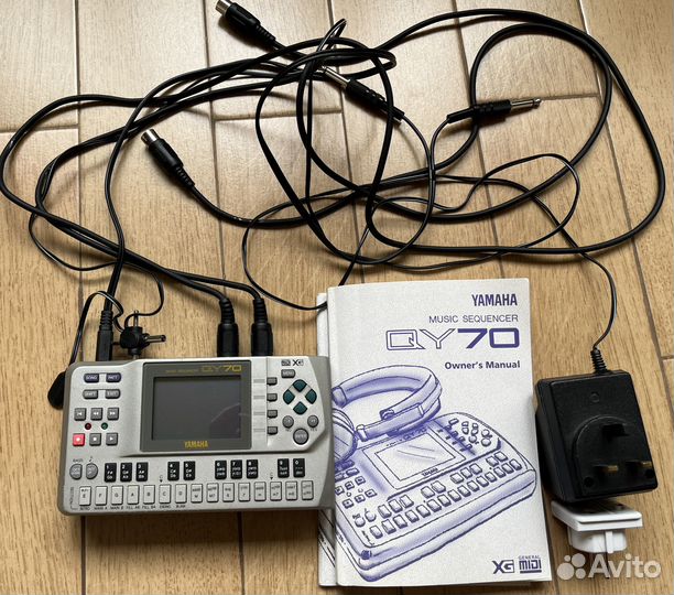 Цифровое пианино Korg с синтезатором Yamaha