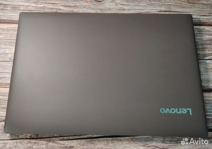 Lenovo IdeaPad i5 8250u mx150