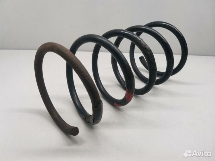 Пружина задняя правая Volvo S60 1 2.4 2004