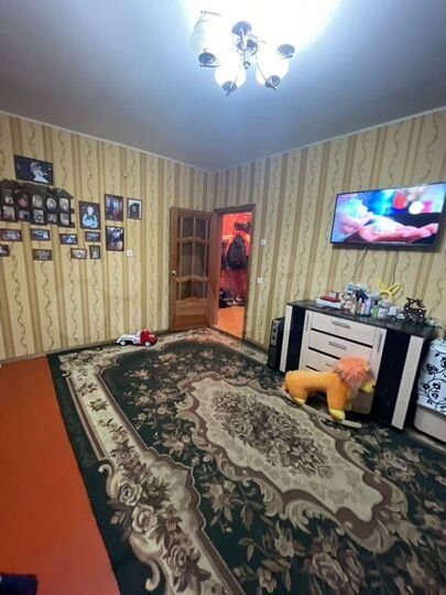 2-к. квартира, 57 м², 2/2 эт.