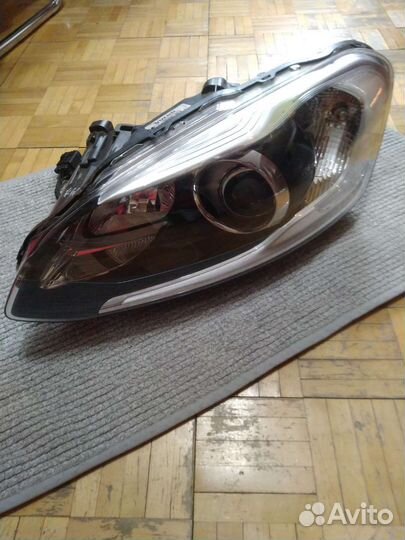 Фара для Вольво