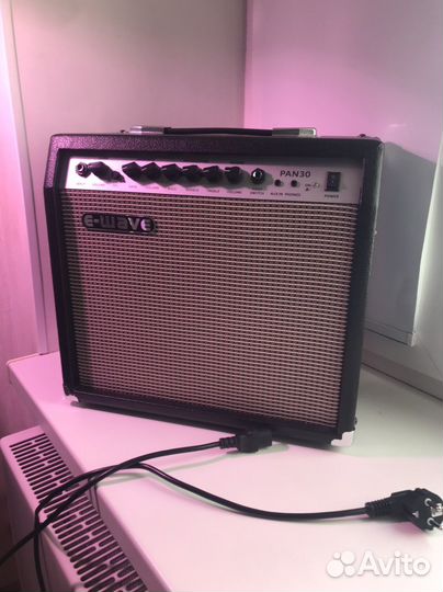 Гитарный комбоусилитель e-wave pan30