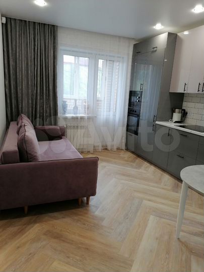 2-к. квартира, 41 м², 1/6 эт.