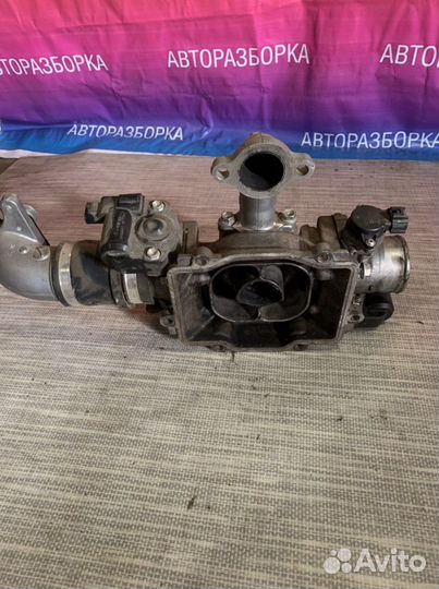 Дроссельный узел Toyota Land Cruiser 200 4.5 дизел