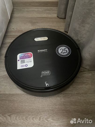 Робот пылесос scarlett