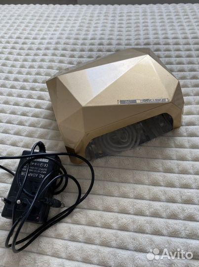 Лампа для маникюра