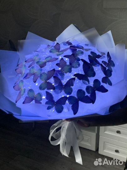Светящийся букет из бабочек, подарок