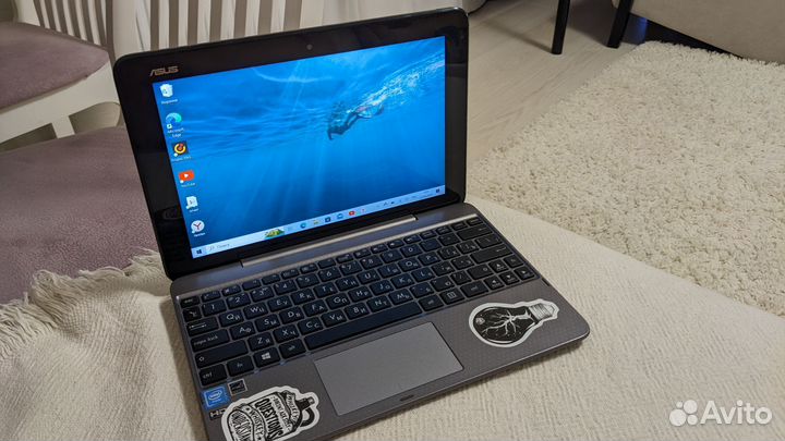 Нетбук asus T101H