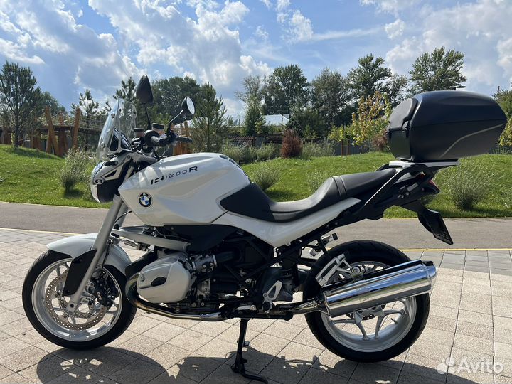 BMW R1200R