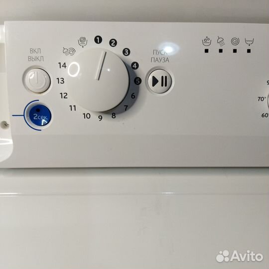 Панель стиральной машины Indesit bwsb51051