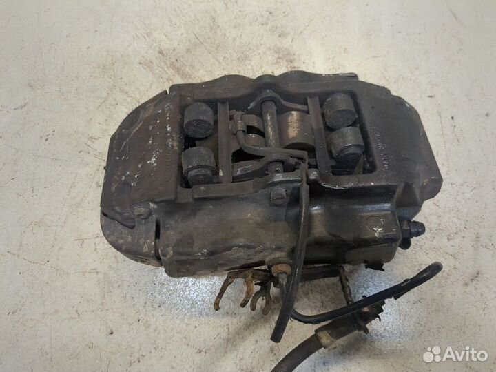 Суппорт Volkswagen Touareg, 2005