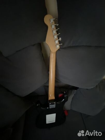 Электрогитара fender squier с комбиком и чехлом