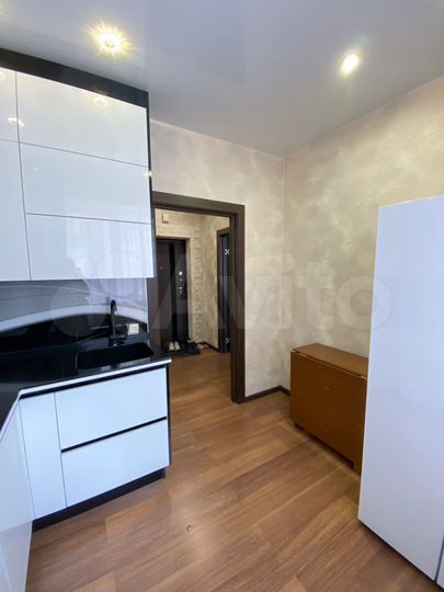 3-к. квартира, 79,8 м², 3/9 эт.