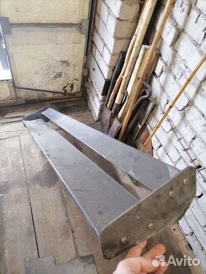 Антикрыло спойлер