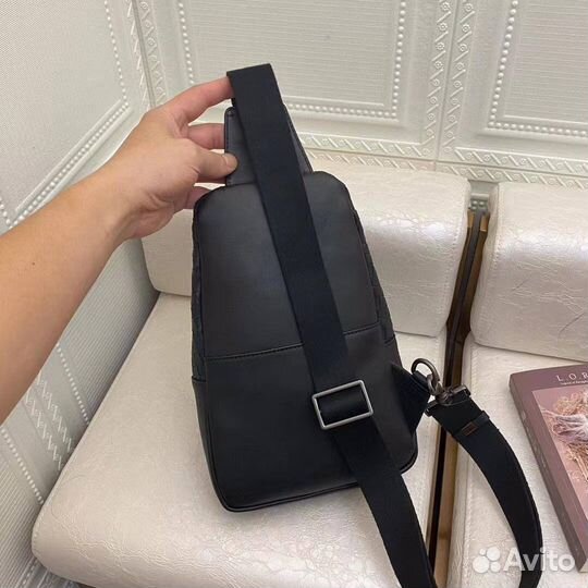 Сумка-слинг мужская Bottega Veneta