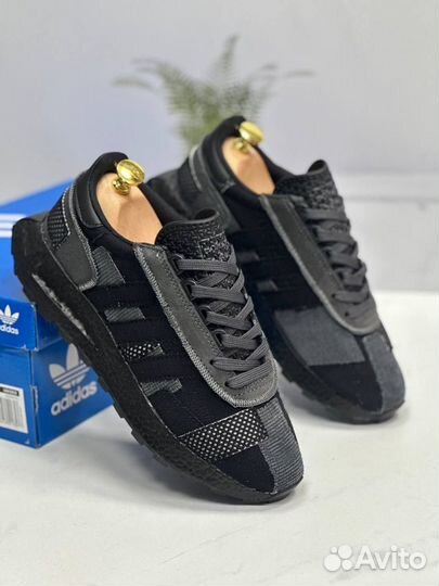 Кроссовки мужские Adidas Retropy E5