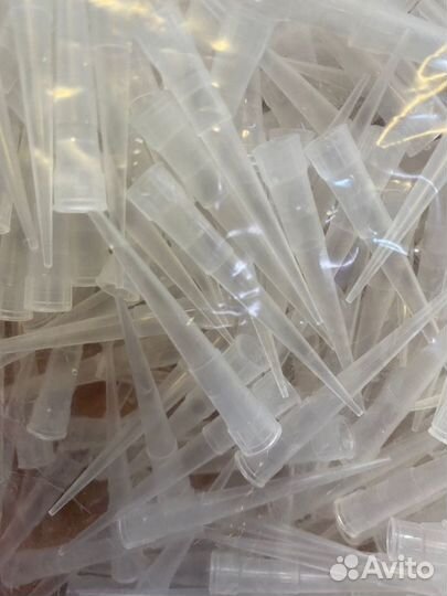 Продам Наконечник универсальный 2-200 мкл