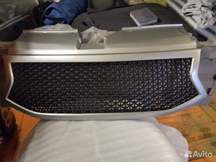 Решетка радиатора 