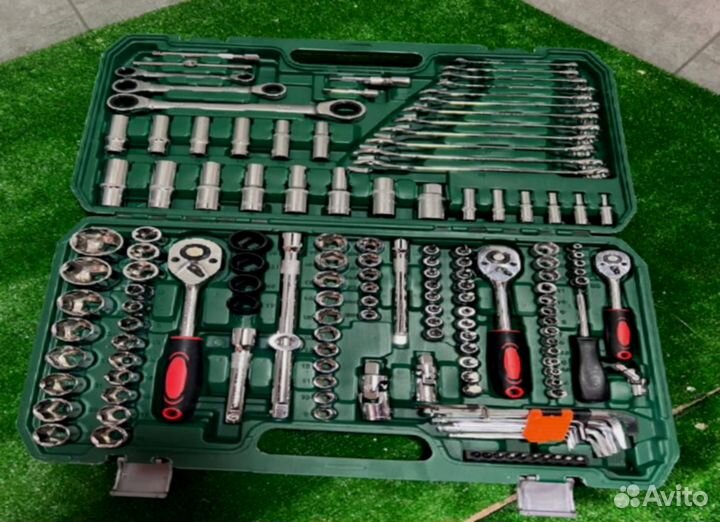 Профессиональный набор 150 предметов a-1544