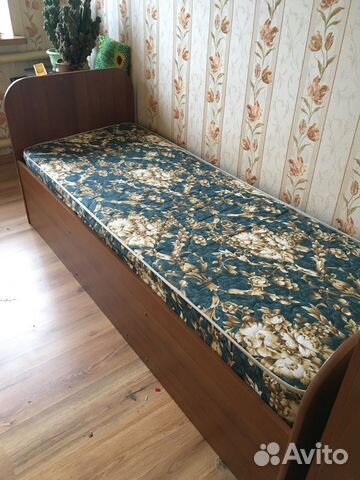 Кровать односпальная с матрасом бу купить в Туле | Товары для дома и ...