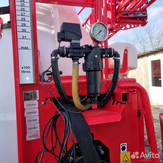 Опрыскиватель прицепной